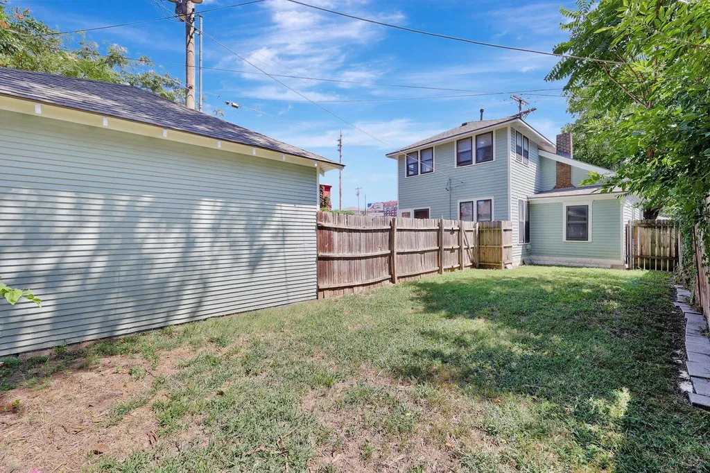 3112 E 1st Wichita KS 67214