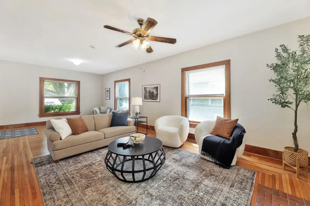 3112 E 1st Wichita KS 67214
