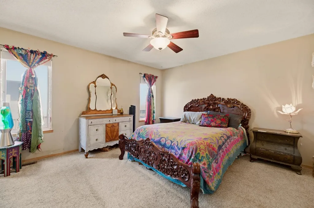 119 N Devinshire Bentley KS 67016