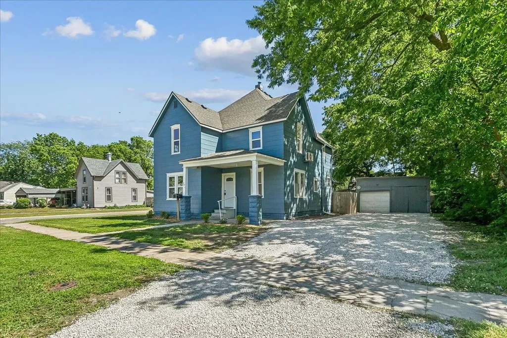 301 SW 3rd Street Newton KS 67114