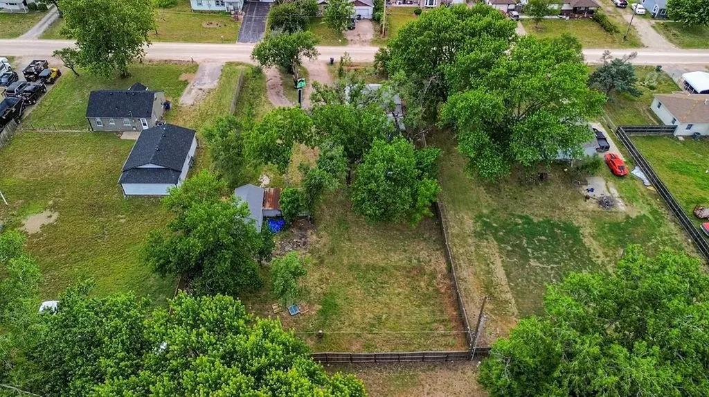 4704 S Water Street Wichita KS 67217
