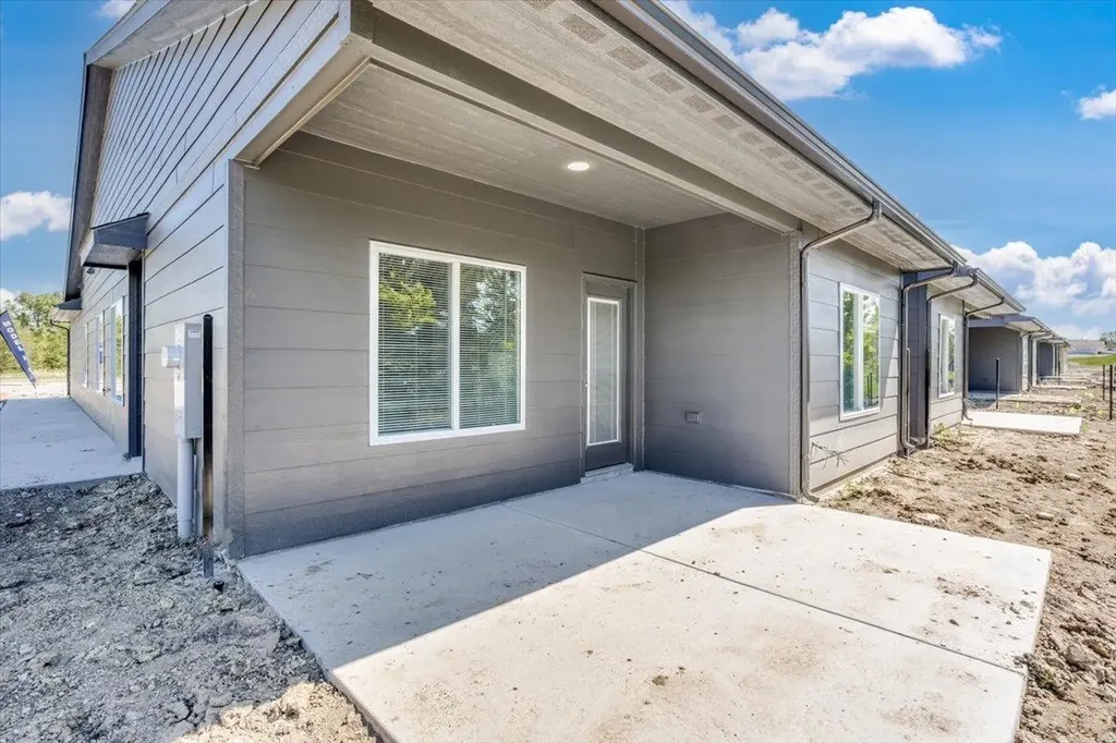 5017 N Fairmount Wichita KS 67219