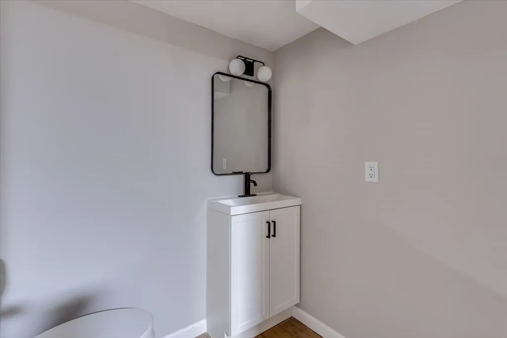 647 S Vassar Street Wichita KS 67218