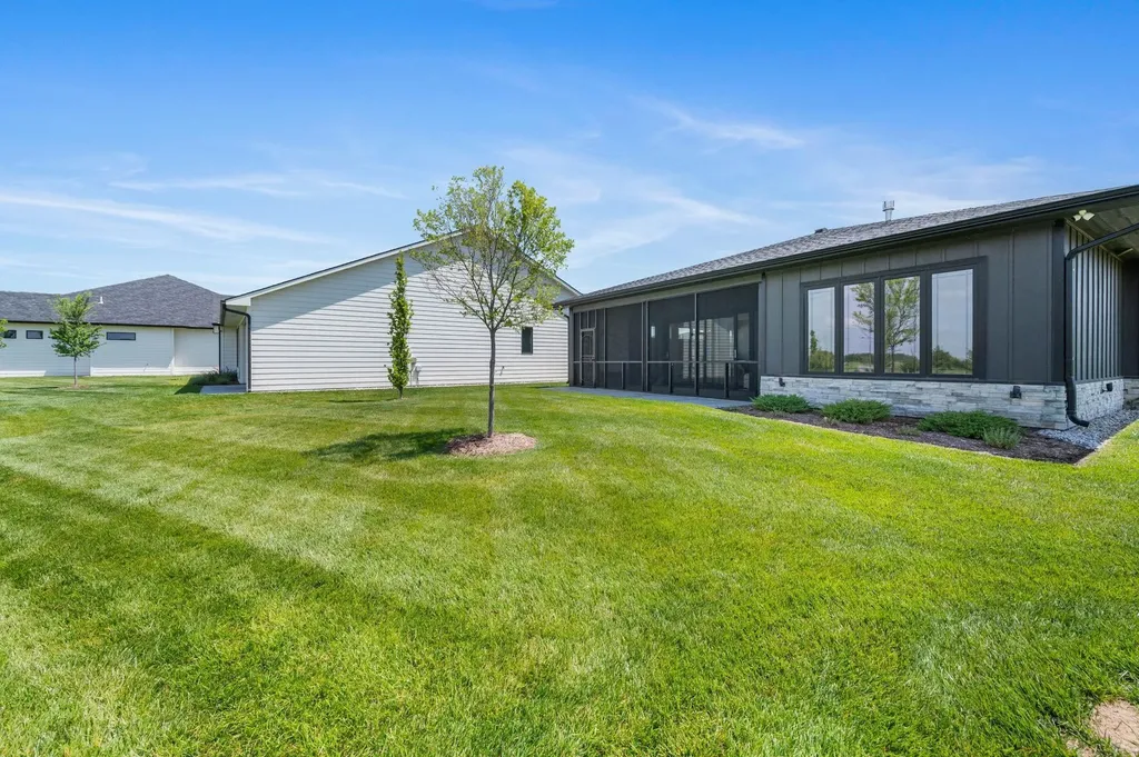 8374 W Waterway Court Maize KS 67101