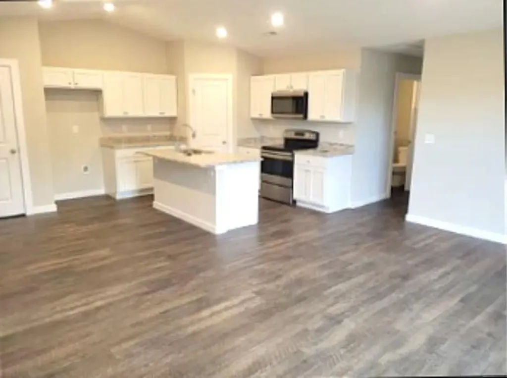 1729-1731 E 69th Court N Wichita KS 67219
