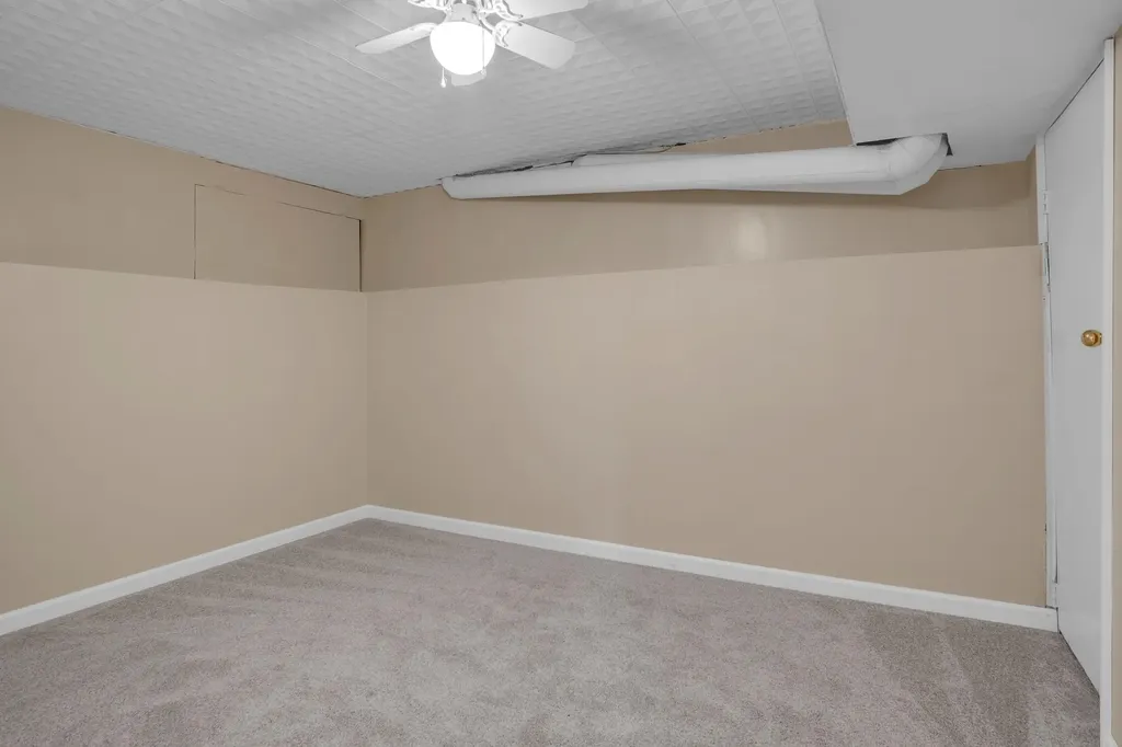 2304 E Glen Oaks Drive Wichita KS 67216