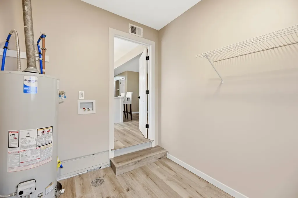 3412 S Osage Avenue Wichita KS 67217-3437