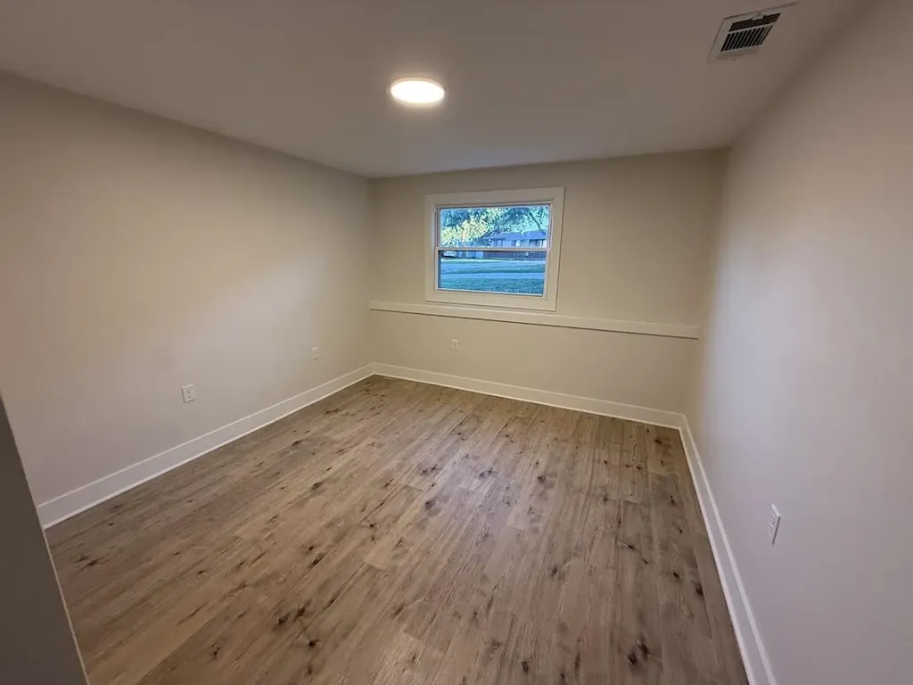 105 Windward Court Newton KS 67114