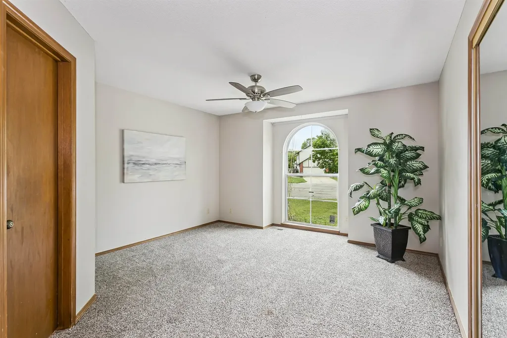 7439 E 31st Wichita KS 67226