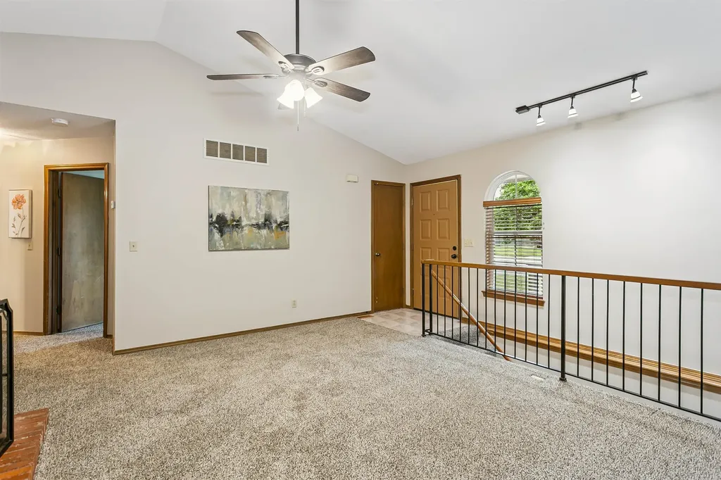 7439 E 31st Wichita KS 67226