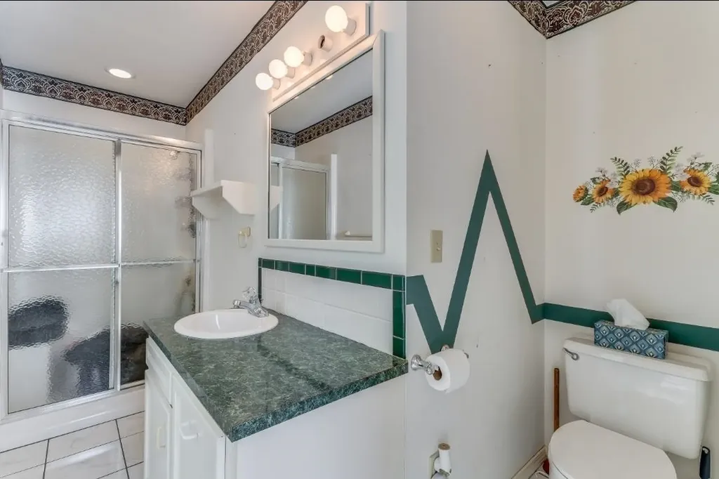 16 N Circle Drive Mulvane KS 67110