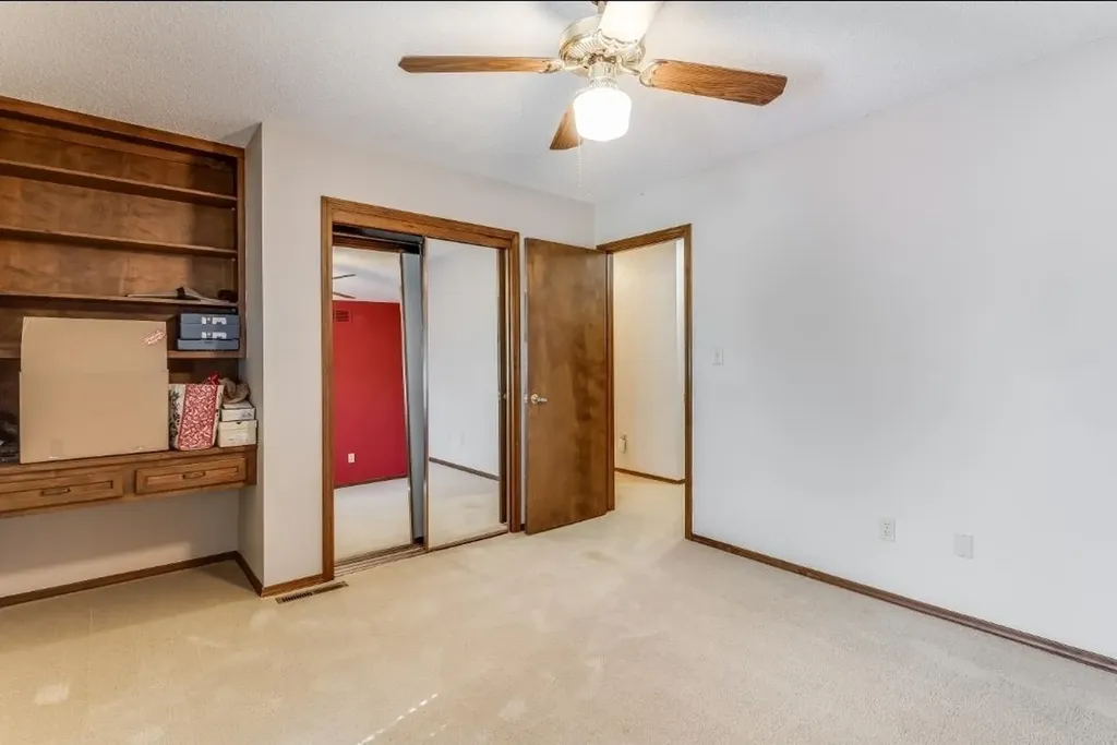 16 N Circle Drive Mulvane KS 67110