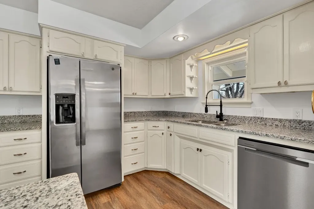 6115 N Hydraulic Park City KS 67219