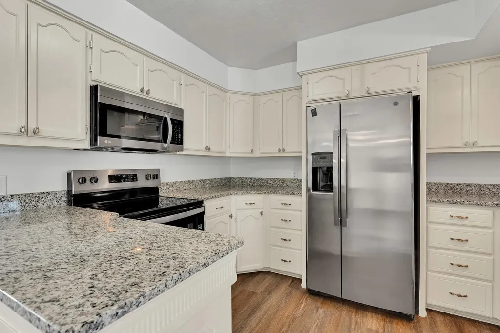 6115 N Hydraulic Park City KS 67219