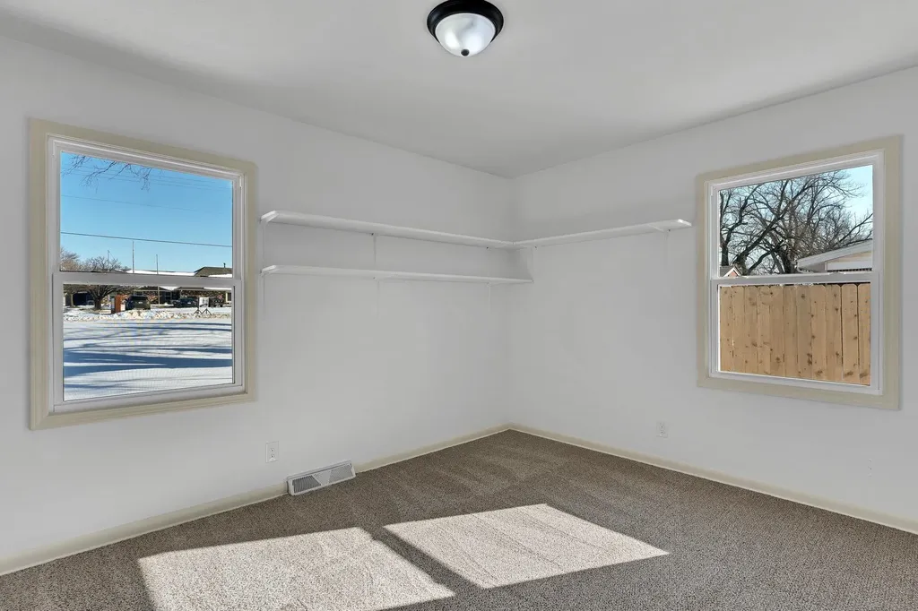 6115 N Hydraulic Park City KS 67219