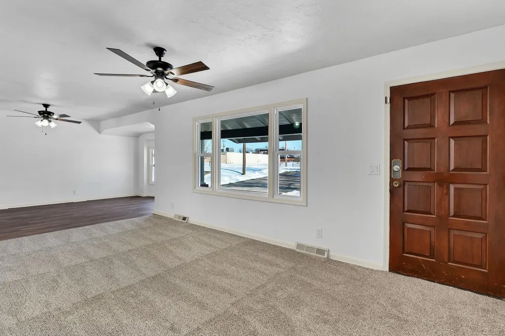 6115 N Hydraulic Park City KS 67219
