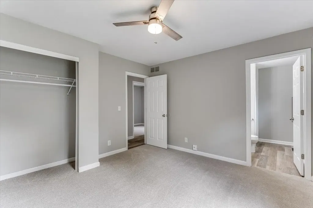 928 S Dalton Drive Wichita KS 67207