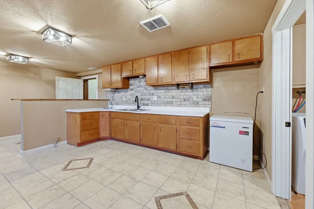 15076 SW 230th Street Douglass KS 67039