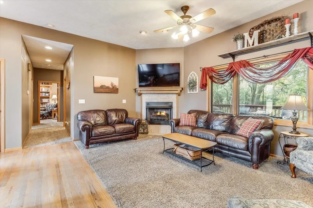 521 E Whispering Meadows Potwin KS 67123-9503
