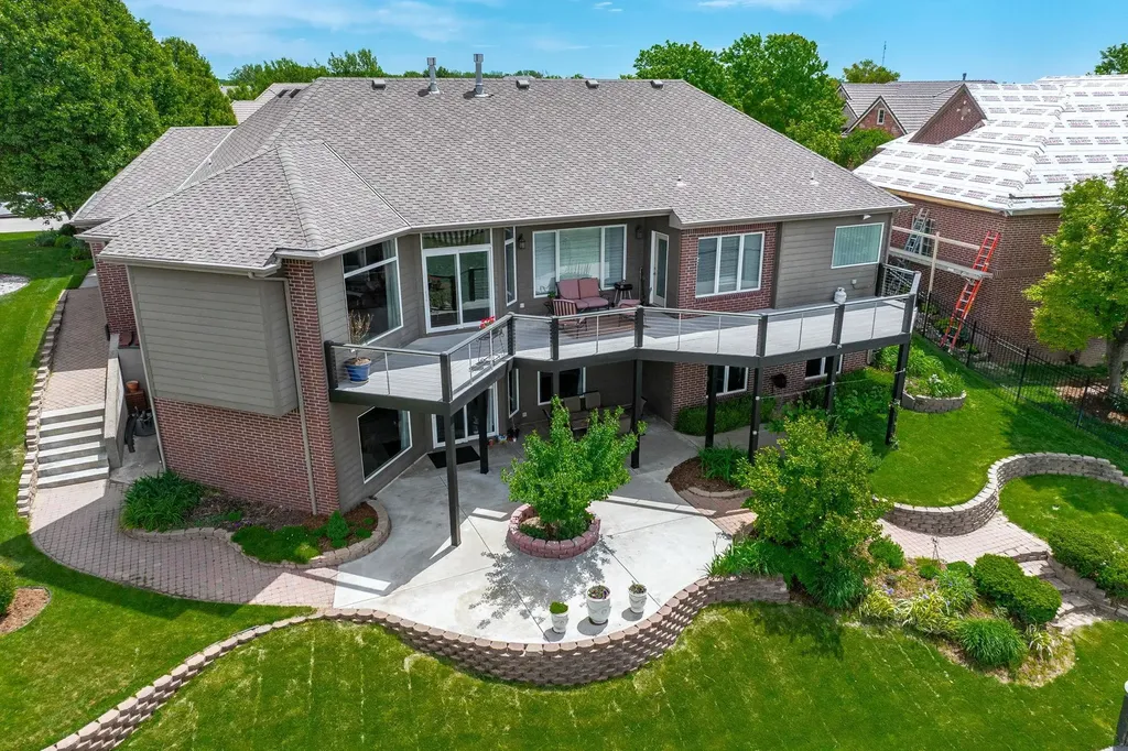 2133 W Harborlight Wichita KS 67204