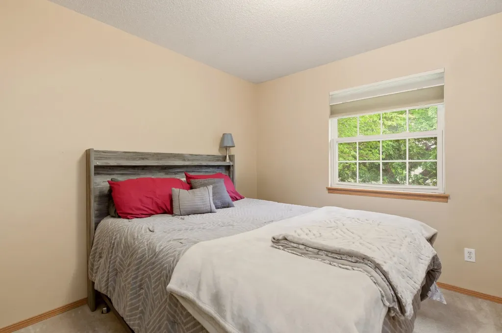 6943 E Perryton Street Bel Aire KS 67226-1468