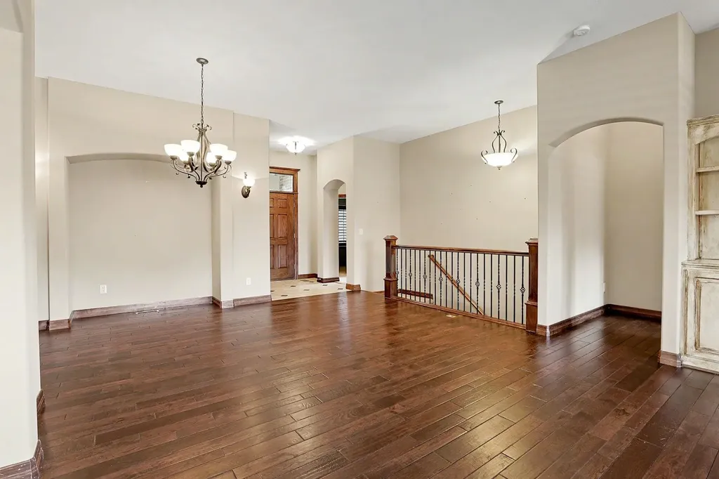 206 S Bordeulac Street Wichita KS 67230