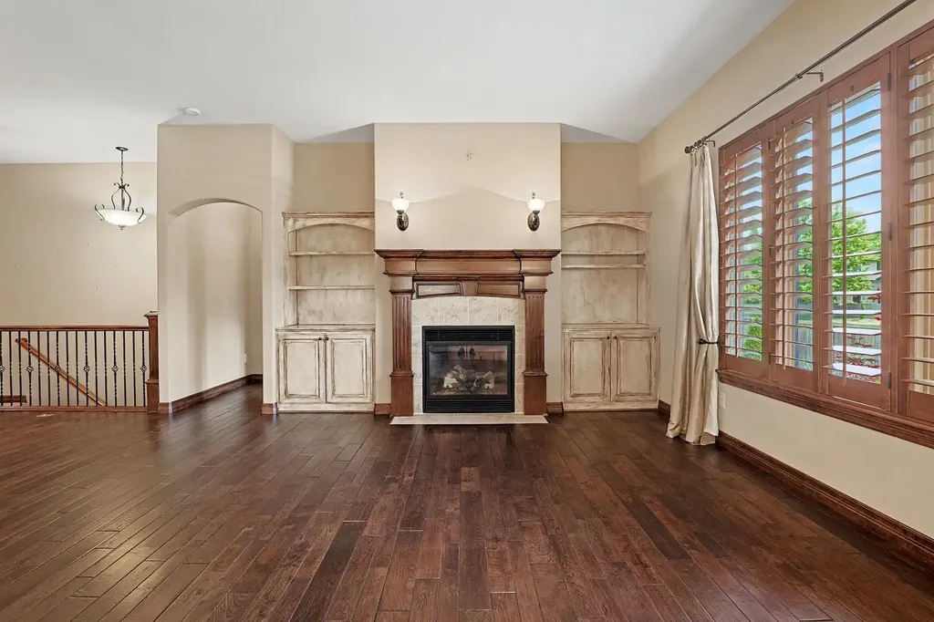 206 S Bordeulac Street Wichita KS 67230
