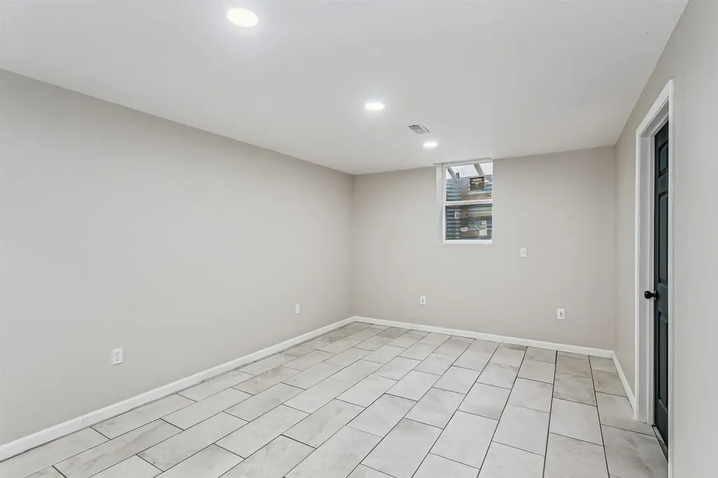 302 W Cherokee Drive Kechi KS 67067