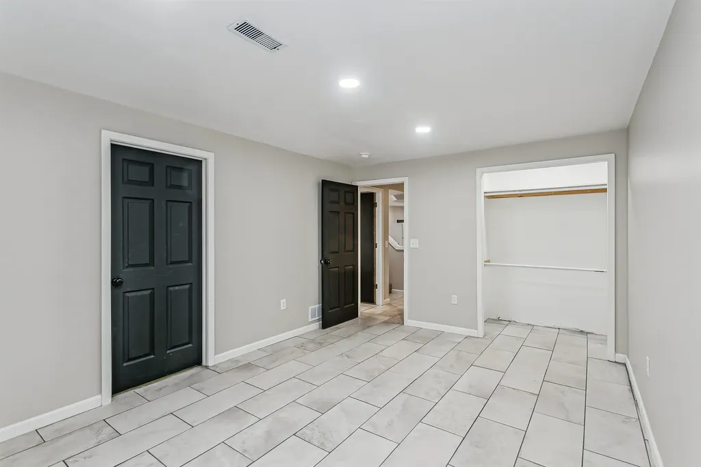 302 W Cherokee Drive Kechi KS 67067