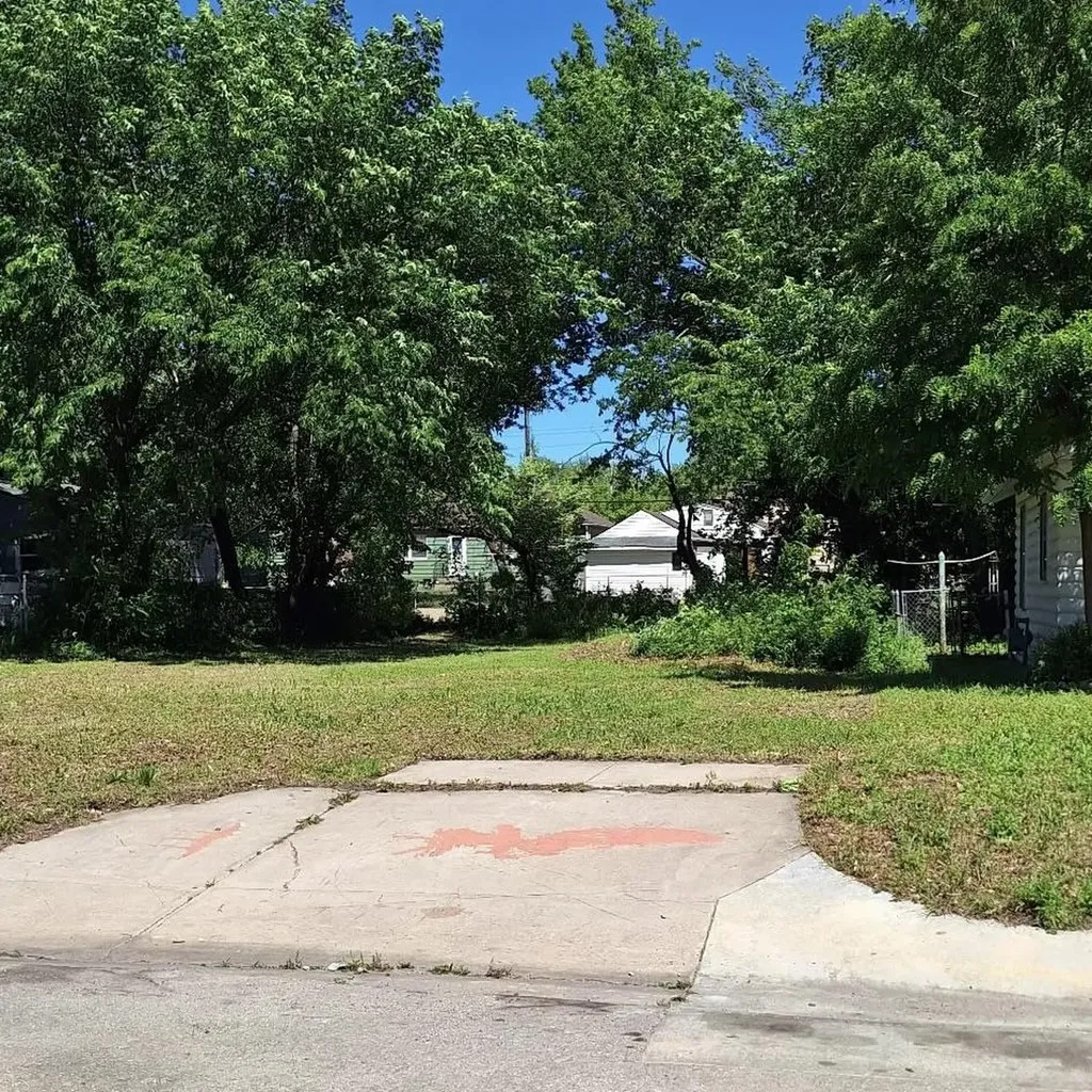 N Harding Wichita KS 67208