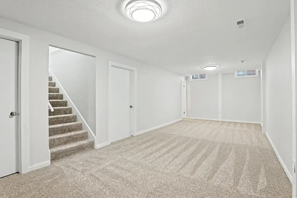440 N Linden Haysville KS 67060