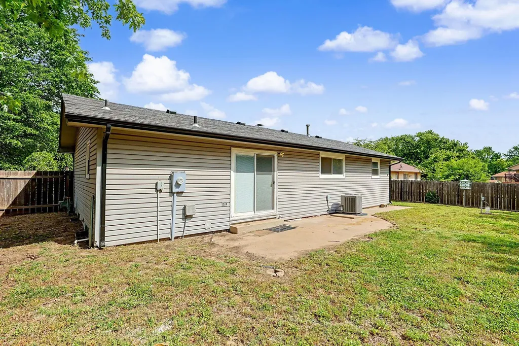 440 N Linden Haysville KS 67060