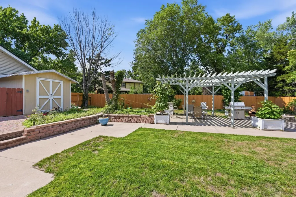 7954 E Dublin Court Wichita KS 67206