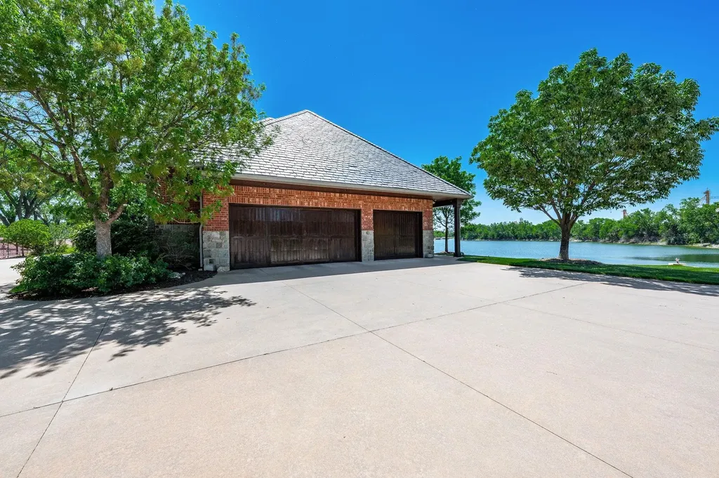 6737 W 29th Street N Wichita KS 67205