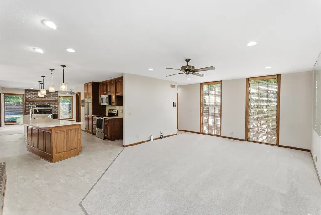 5114 S 247th West Goddard KS 67052