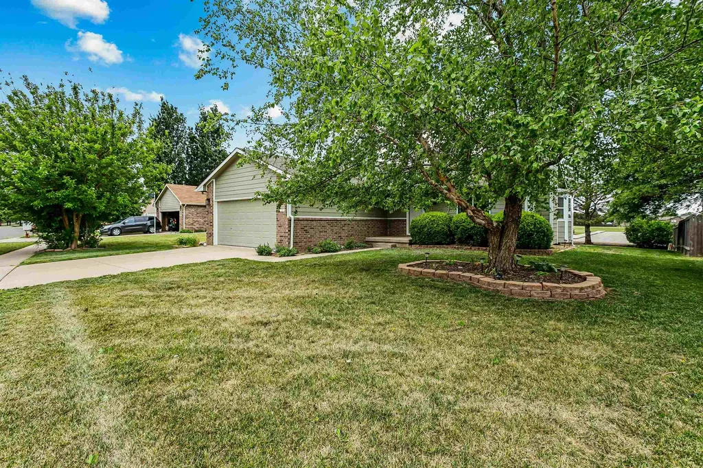 10414 W Haskell Street Wichita KS 67209