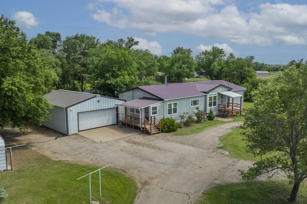 33017 77th Road Arkansas City KS 67005