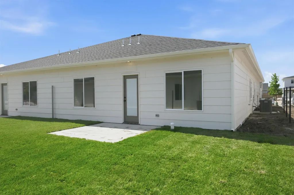 185-187 N Mendocino Court Goddard KS 67235