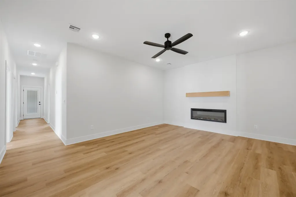 161-163 N Mendocino Court Goddard KS 67052