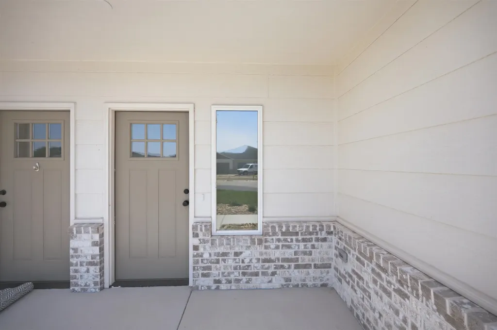 119-121 N Mendocino Court Goddard KS 67052