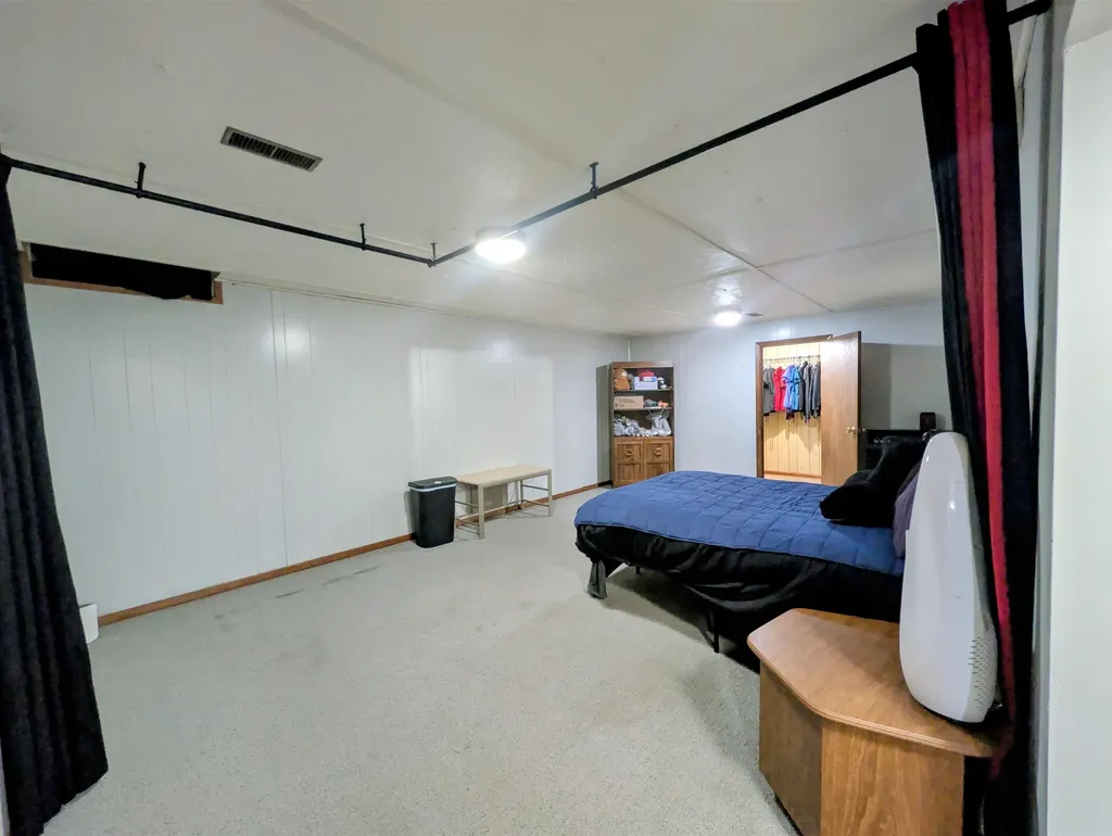 214 N Sedgwick Burrton KS 67020