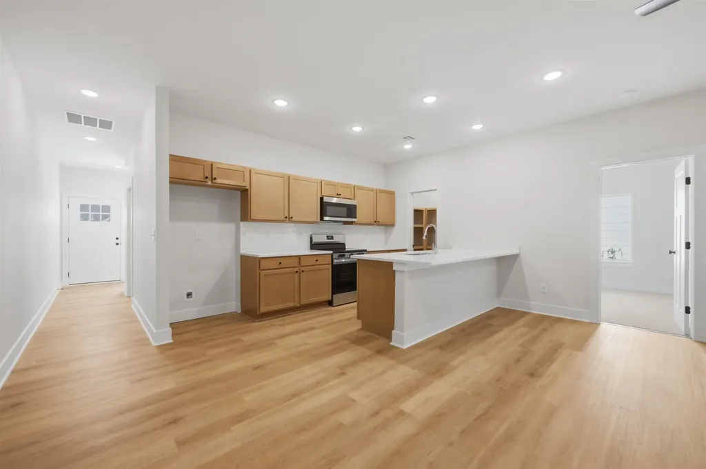 161 N Mendocino Goddard KS 67052