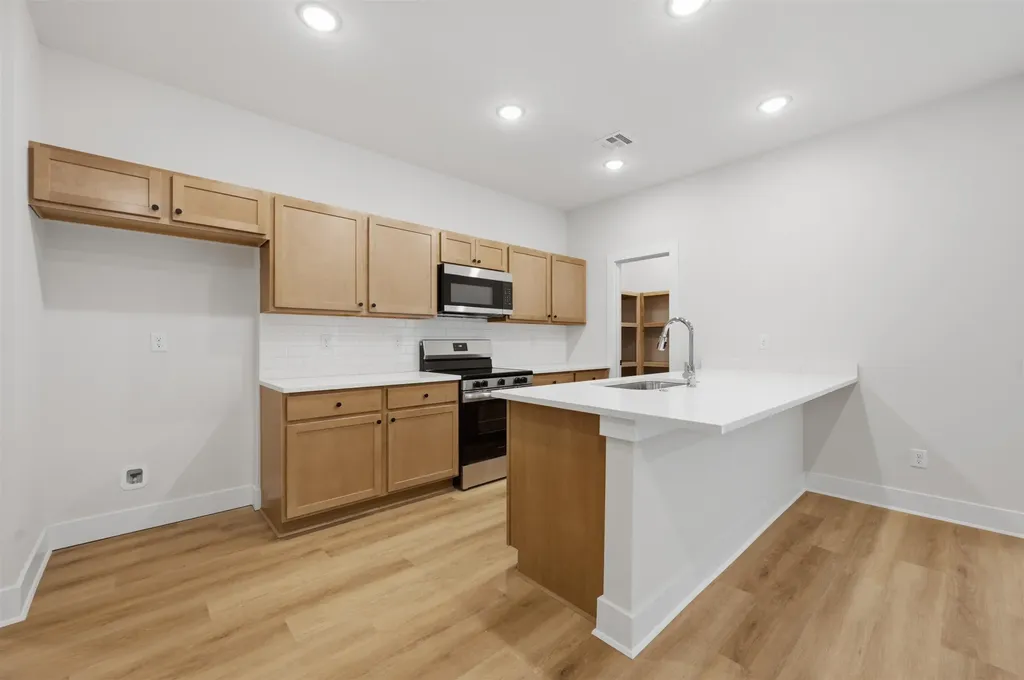 161 N Mendocino Goddard KS 67052