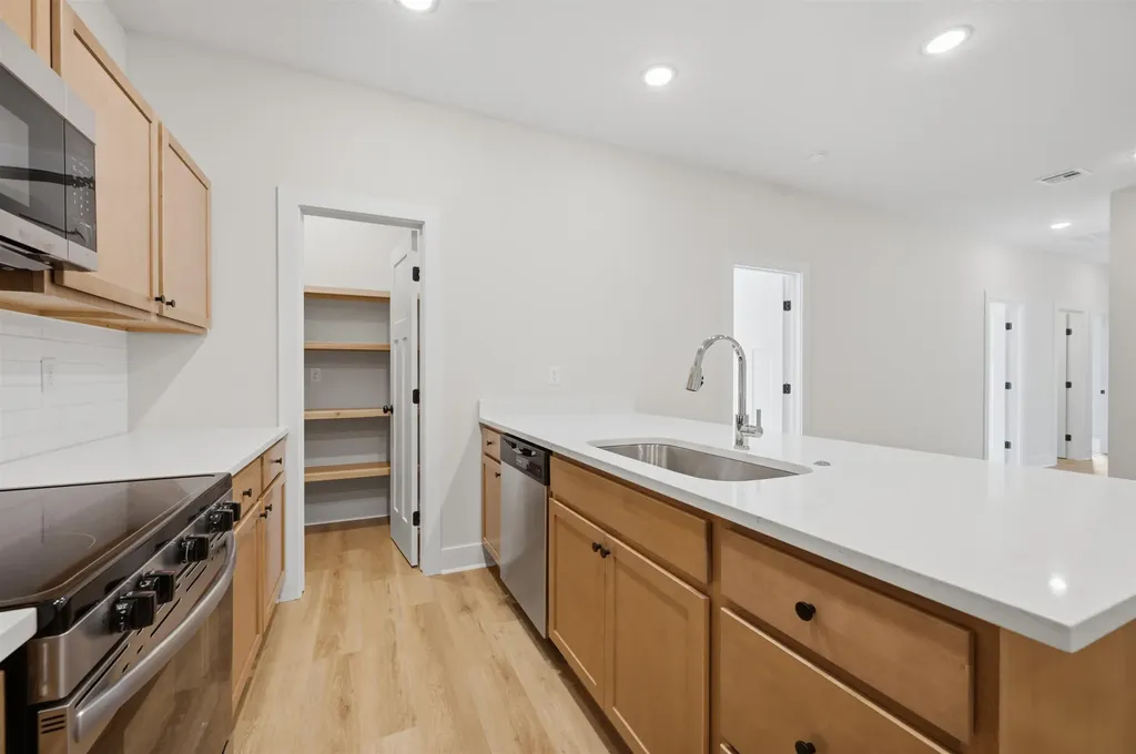 161 N Mendocino Goddard KS 67052