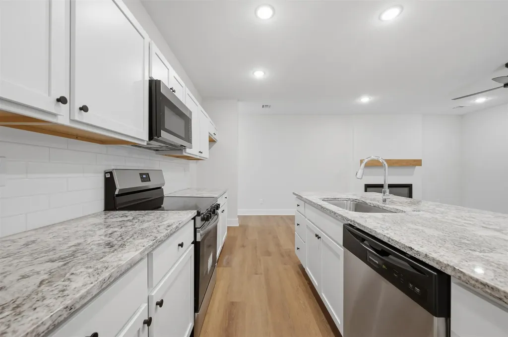 169 N Mendocino Goddard KS 67052