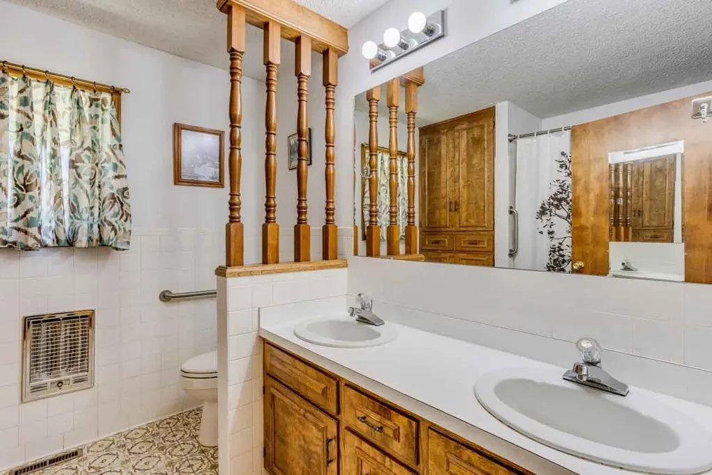 12400 E Lynne Wichita KS 67207
