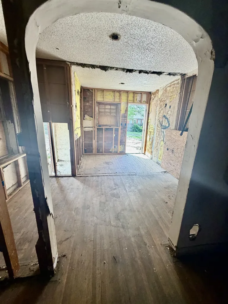 436 N Minnesota Wichita KS 67214