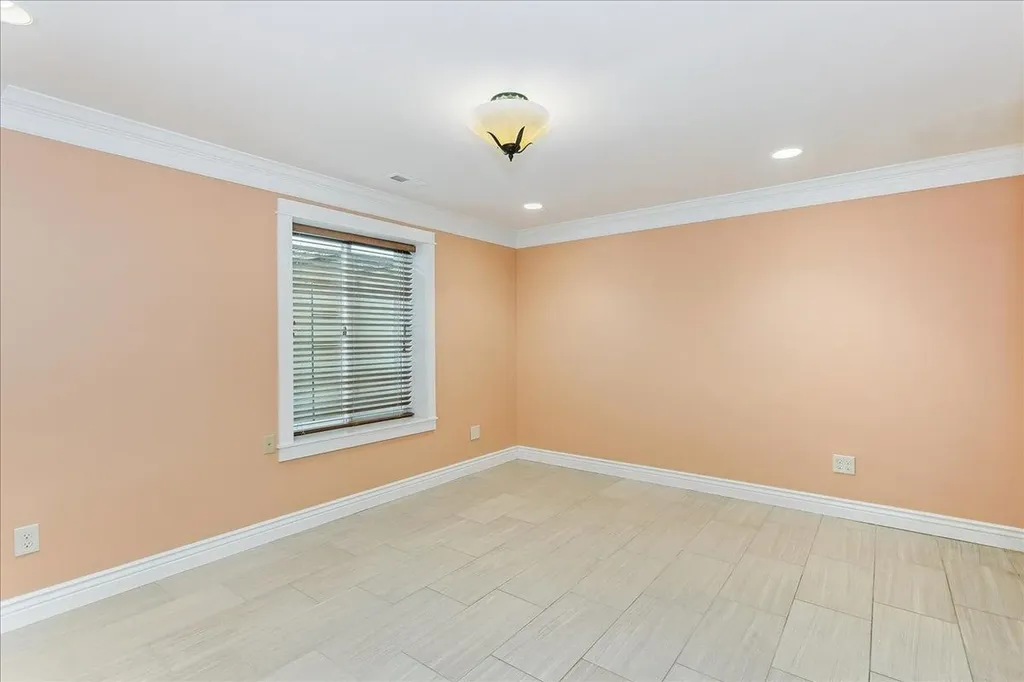 6441 S Cedardale Avenue Derby KS 67037