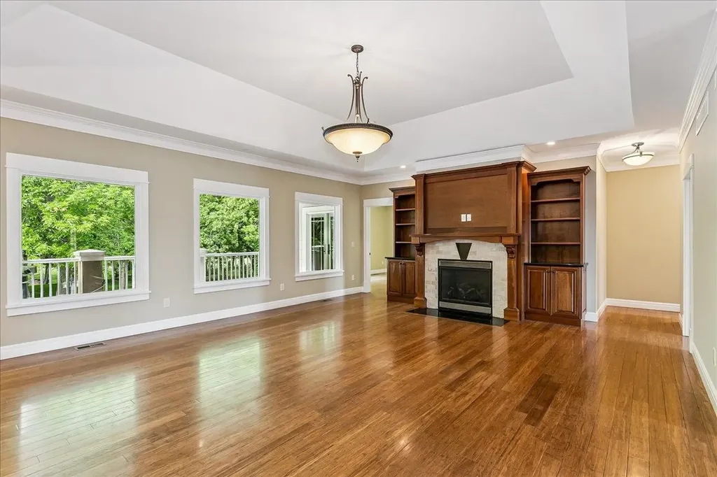 6441 S Cedardale Avenue Derby KS 67037