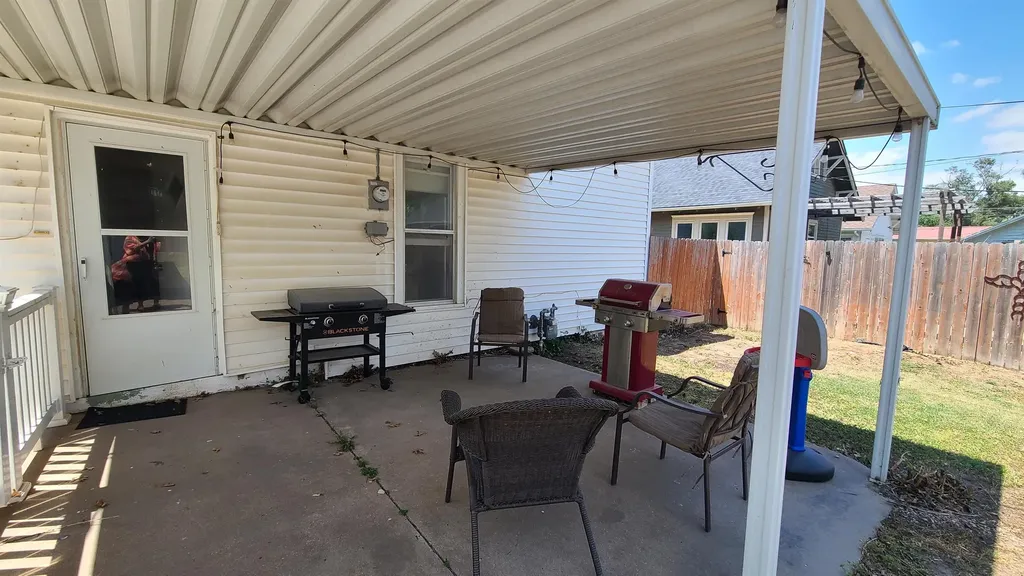 615 N Jefferson Wellington KS 67152